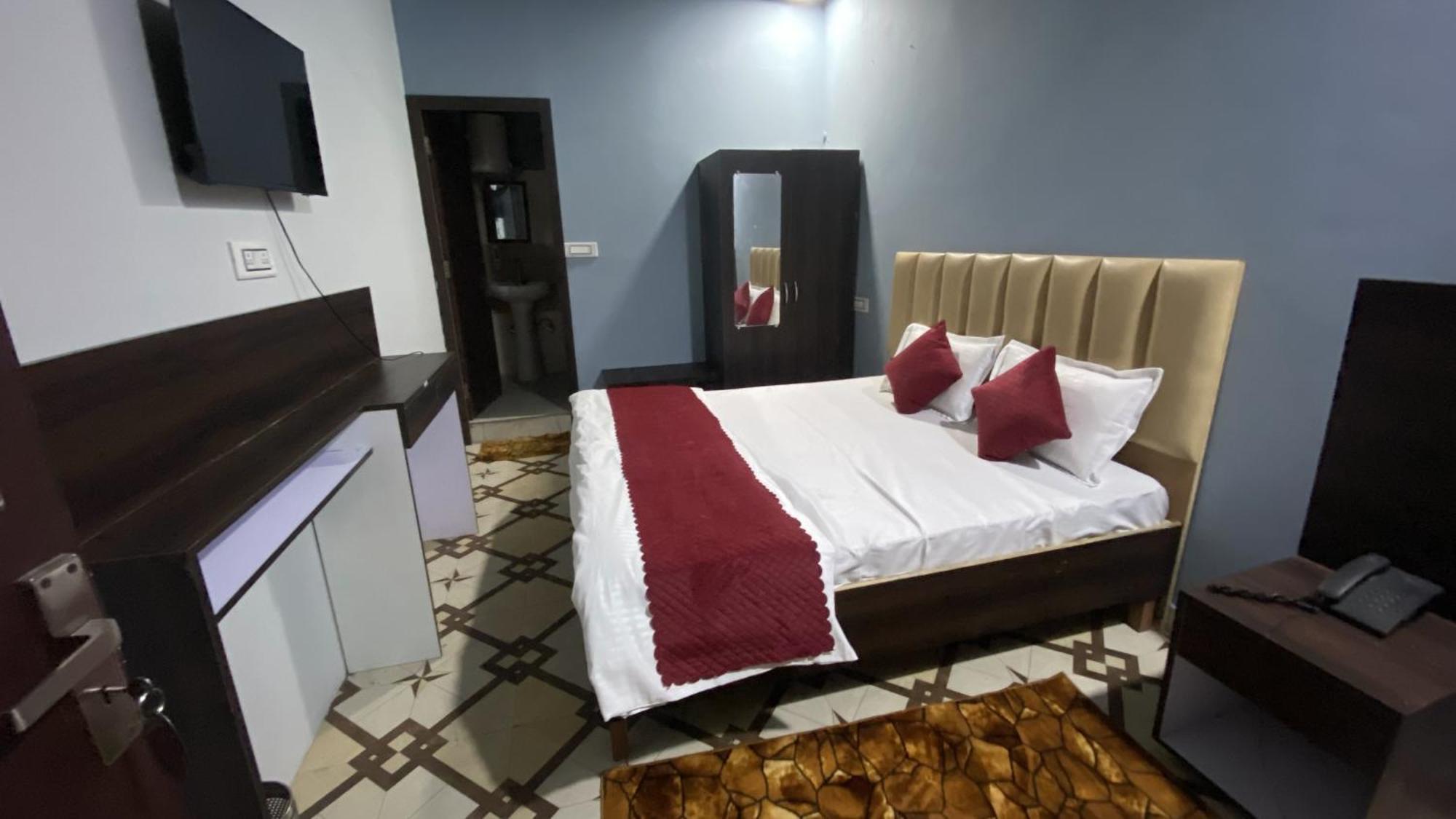 Dharohar Homestay By Yatrimap Rishīkesh Exterior foto
